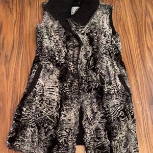 Faux Frenzi by Dena Vest, Size XS